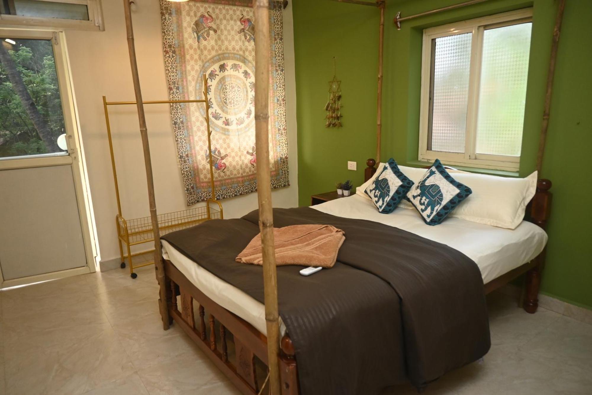 Guest house Charlotte Homes By Nosso *
